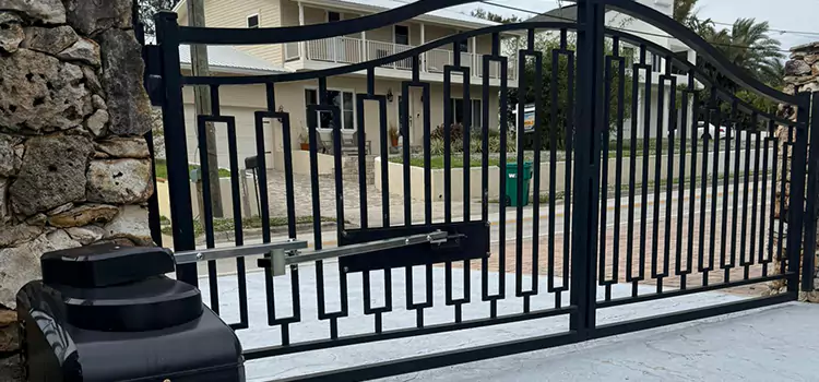 Swing Gate Opener with Keypad Alabaster